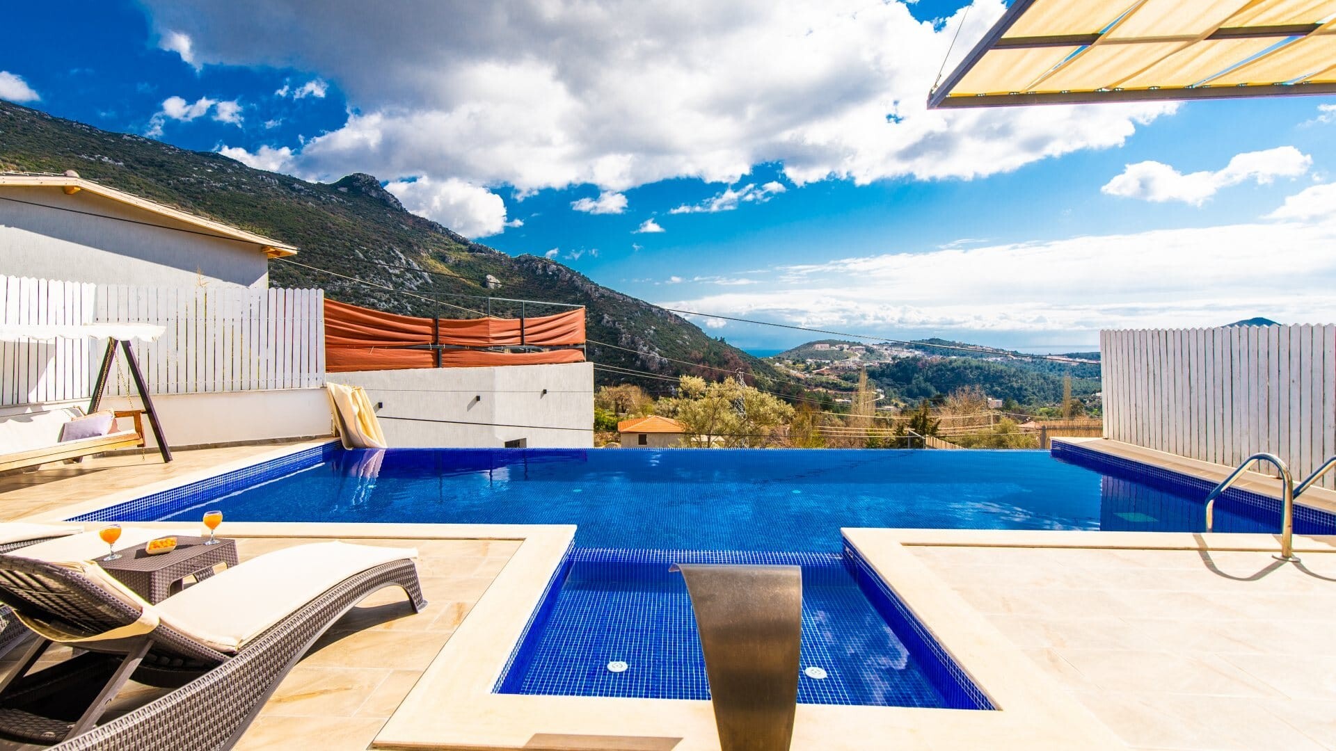 VBK67143 Villa Booking