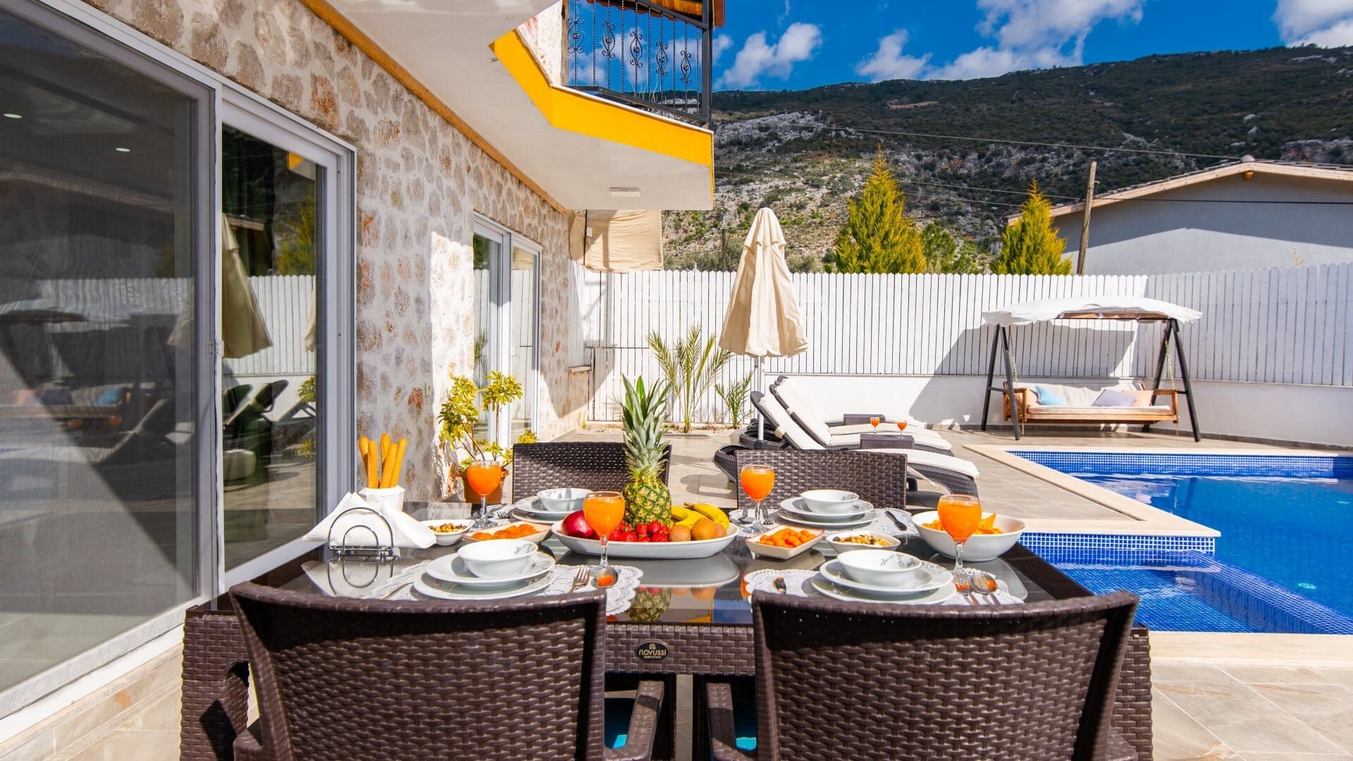 VBK67143 Villa Booking