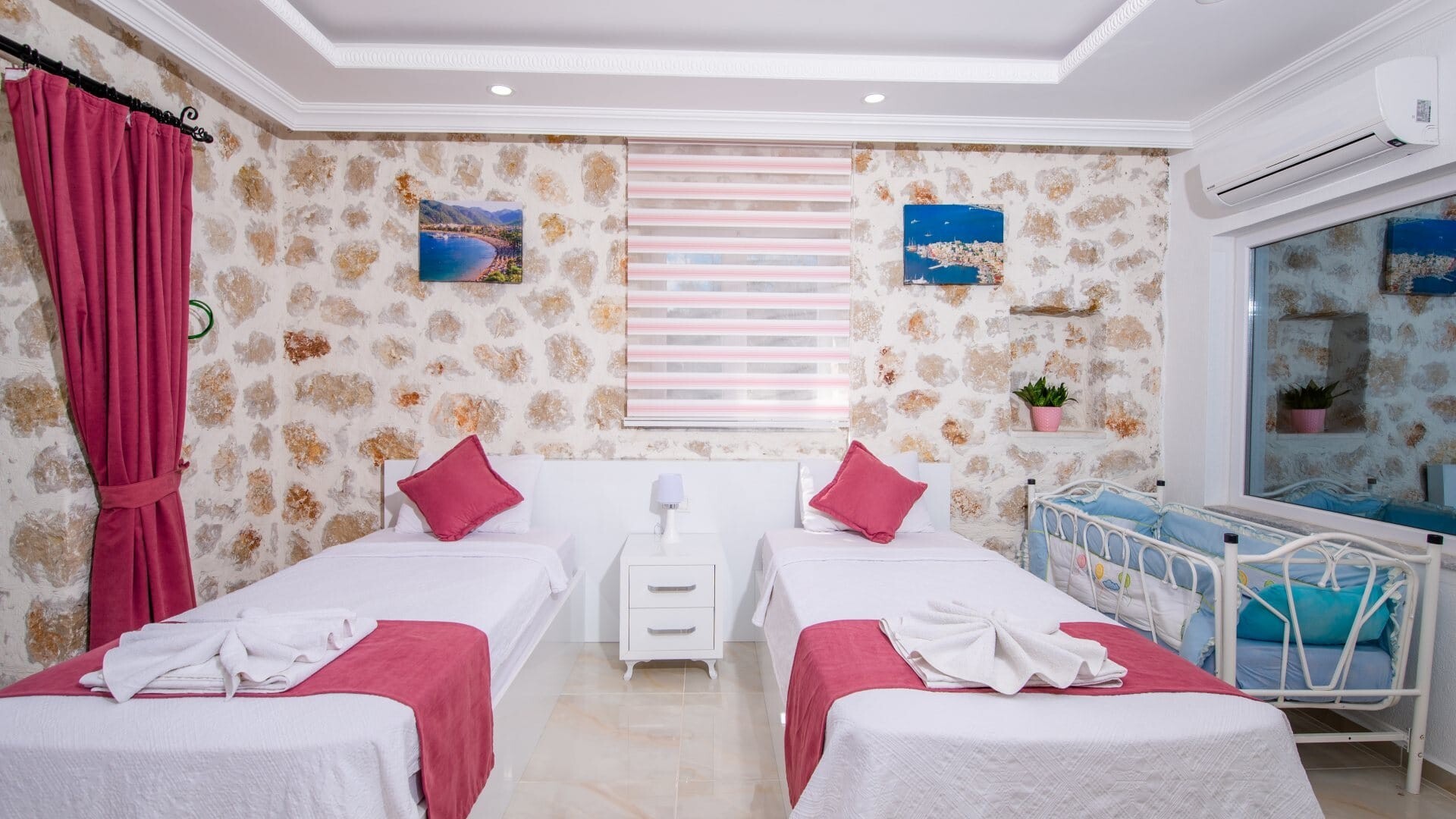 VBK67143 Villa Booking