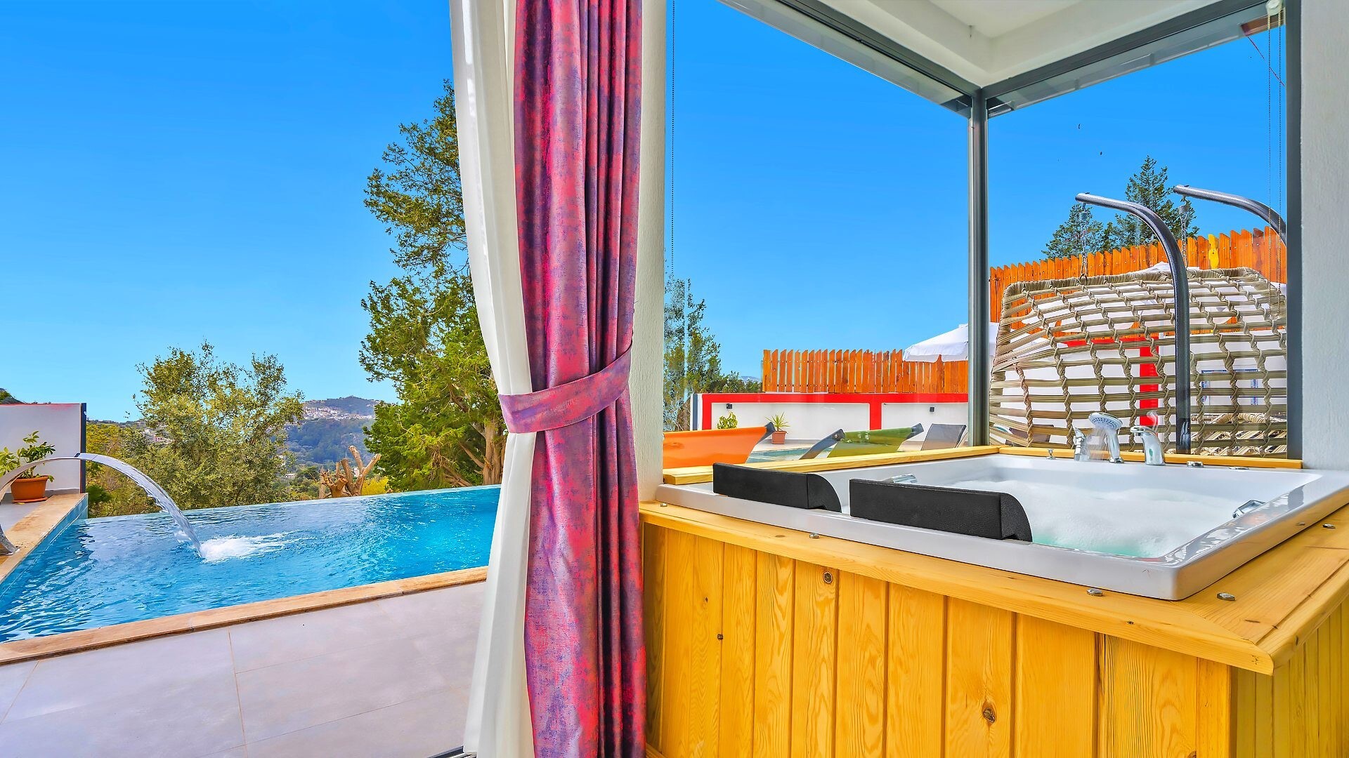 VBK33895 Villa Booking