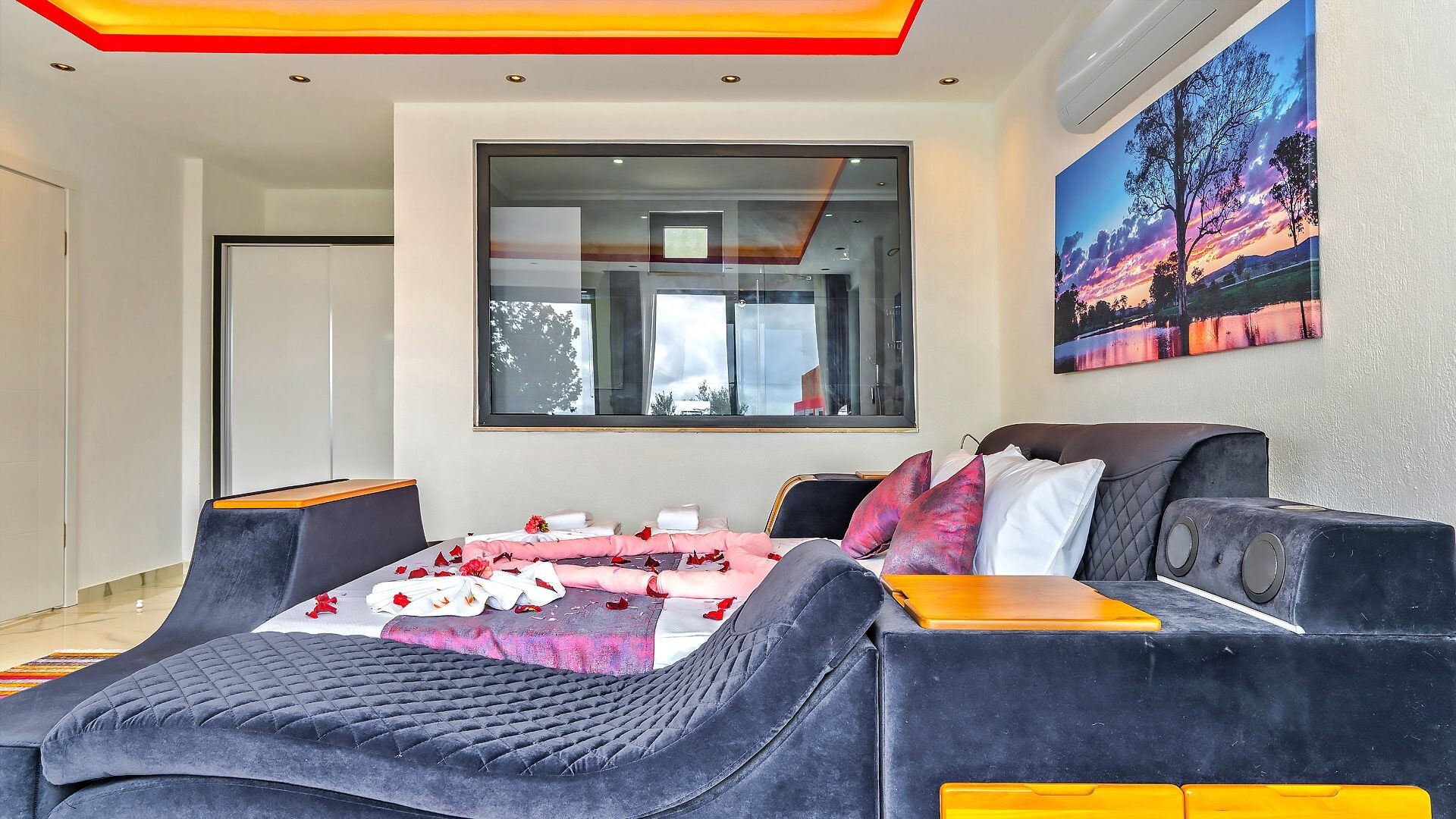 VBK33895 Villa Booking