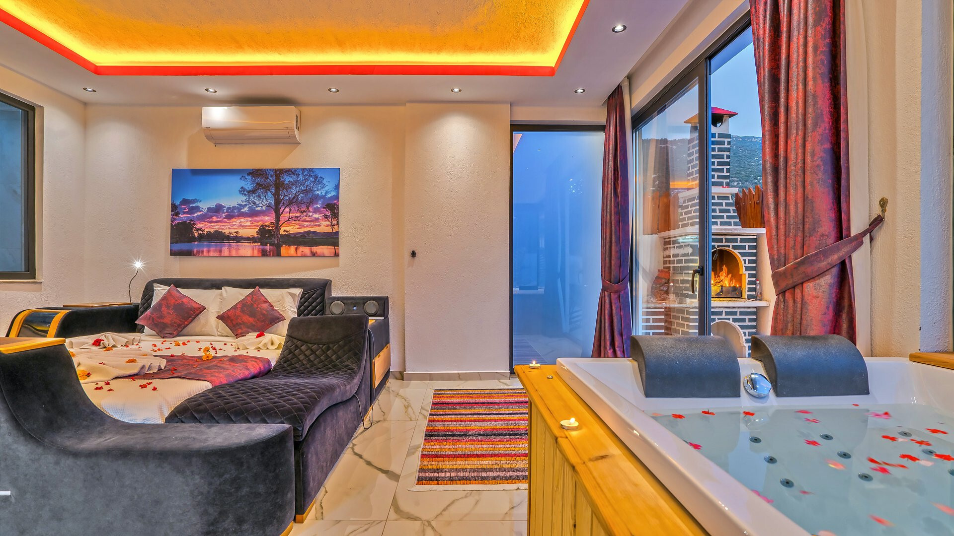 VBK33895 Villa Booking
