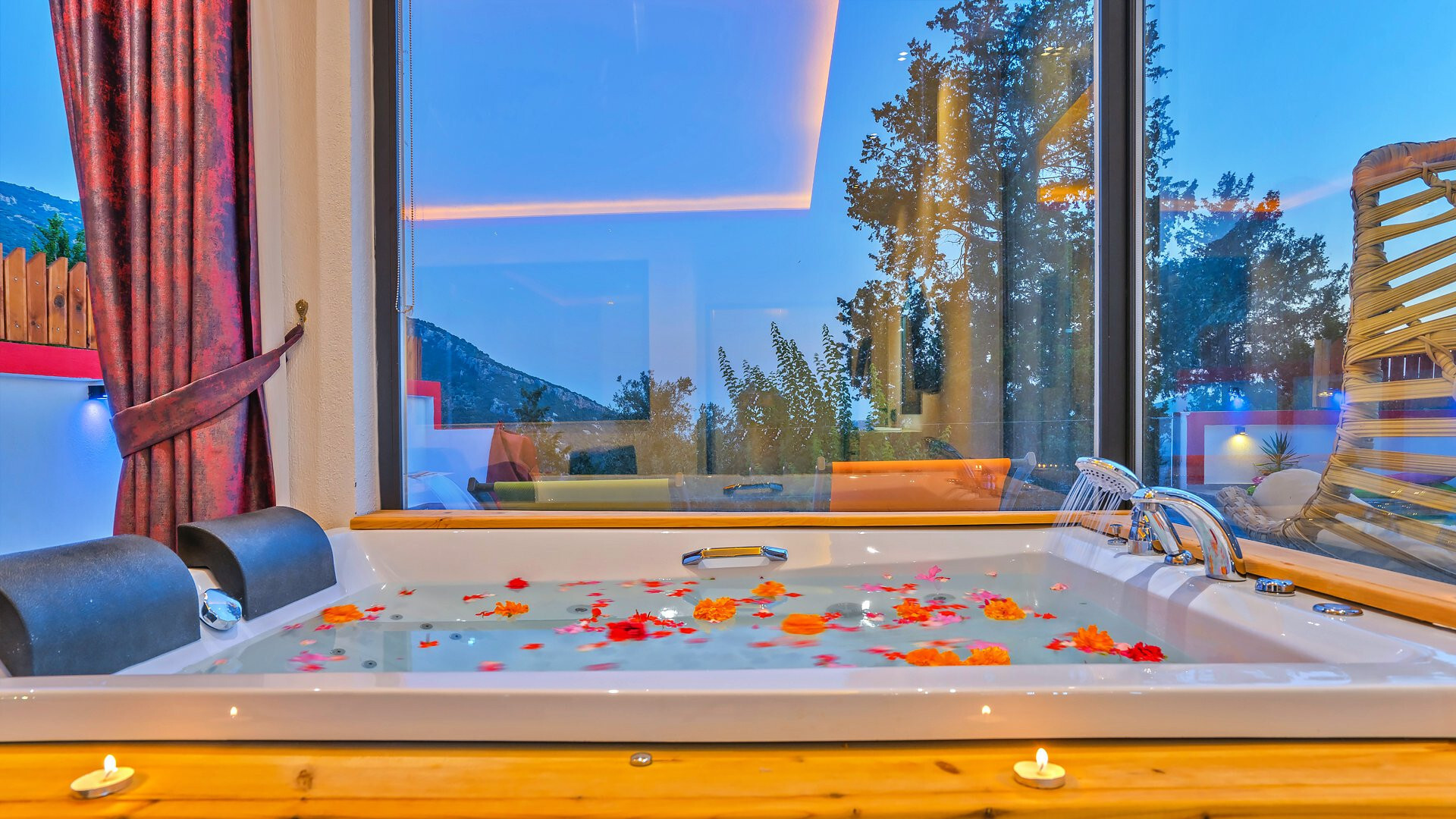 VBK33895 Villa Booking