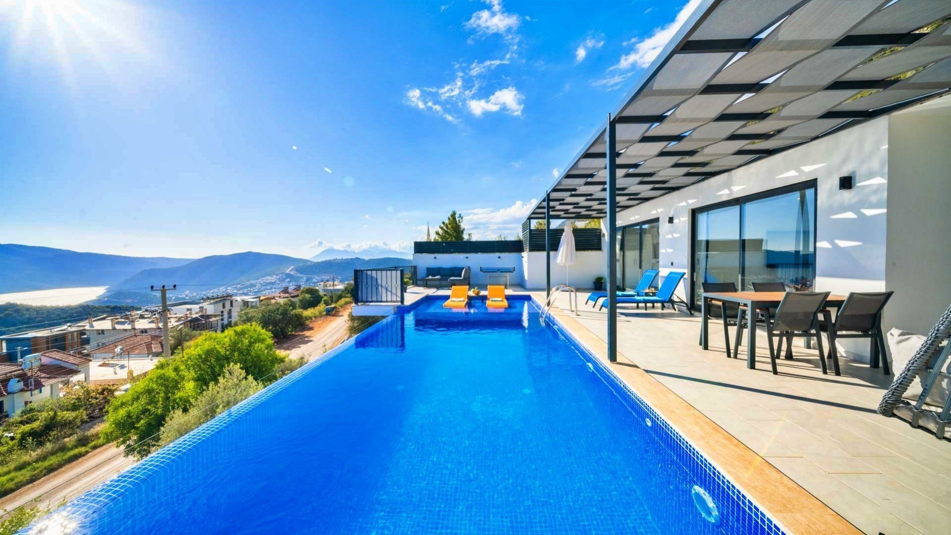 VBK61122 Villa Booking