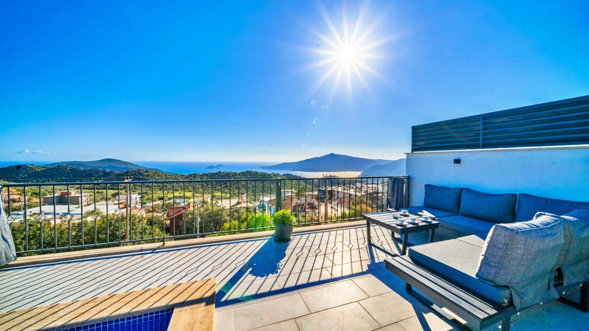 VBK61122 Villa Booking
