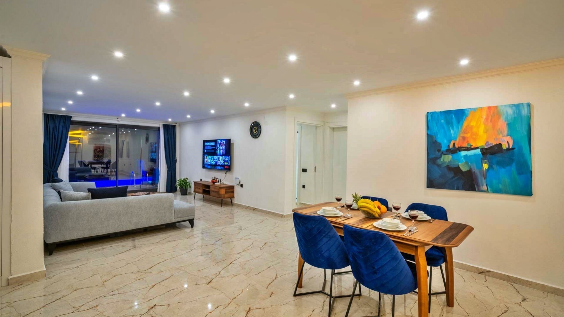 VBK61122 Villa Booking