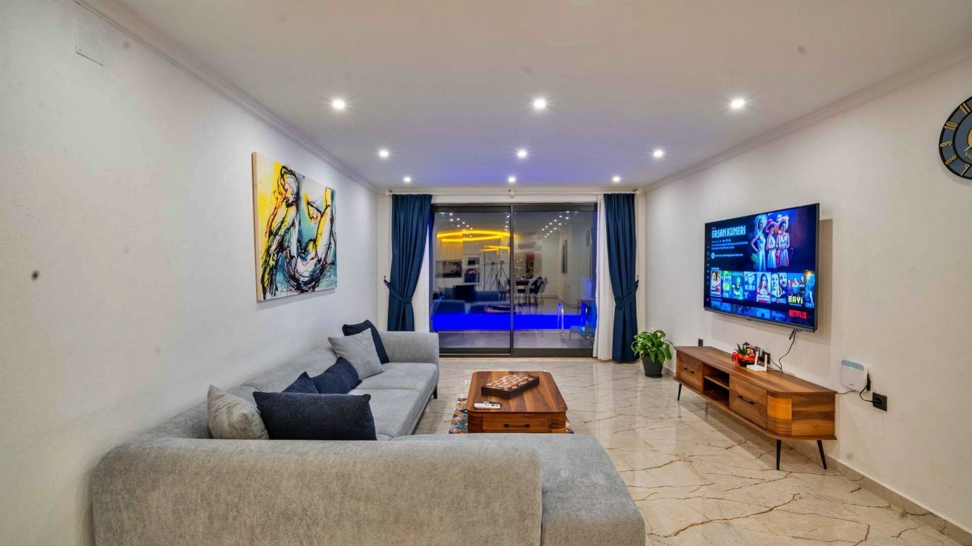 VBK61122 Villa Booking