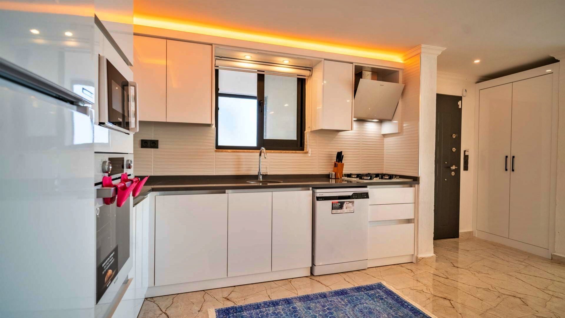 VBK61122 Villa Booking
