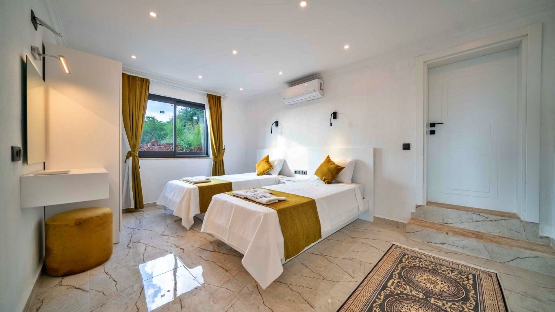 VBK61122 Villa Booking