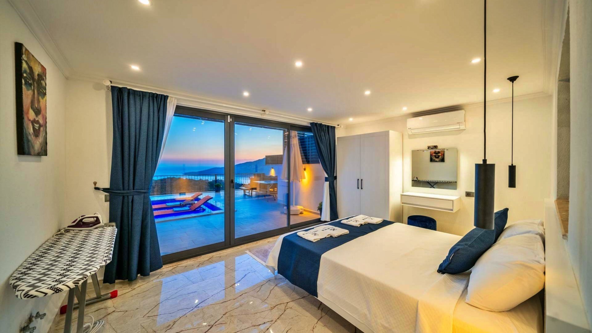 VBK61122 Villa Booking