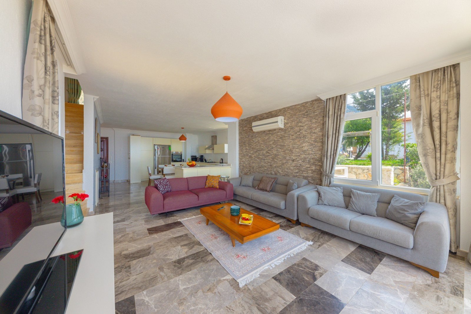 VBK50176 Villa Booking