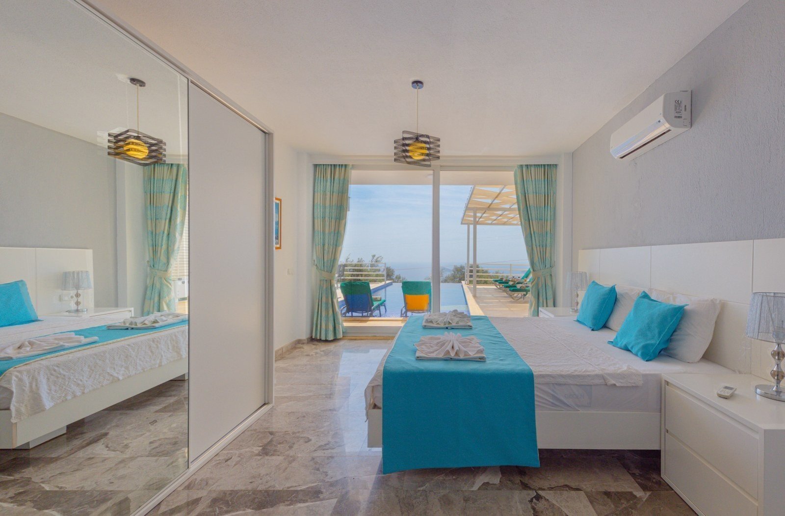 VBK50176 Villa Booking