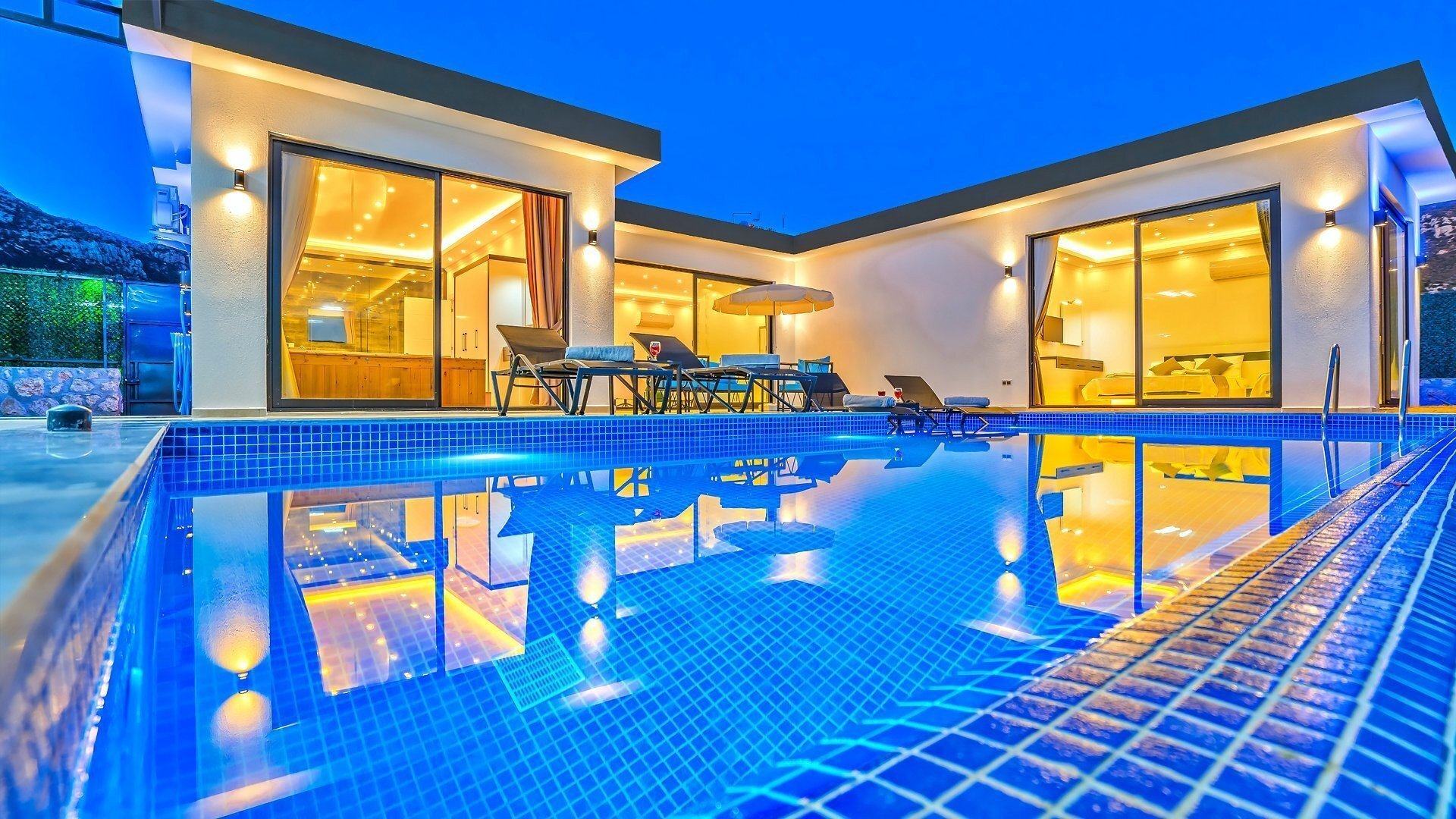 VBK53084 Villa Booking