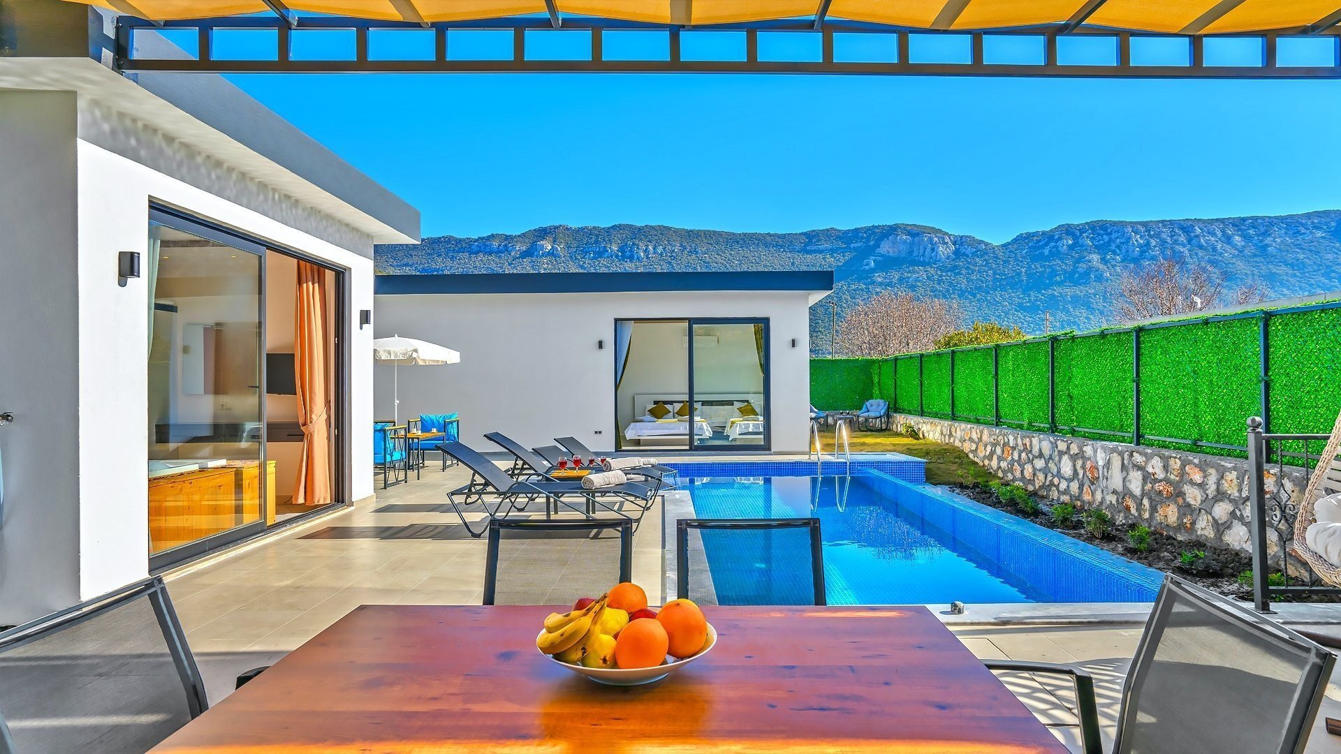 VBK53084 Villa Booking