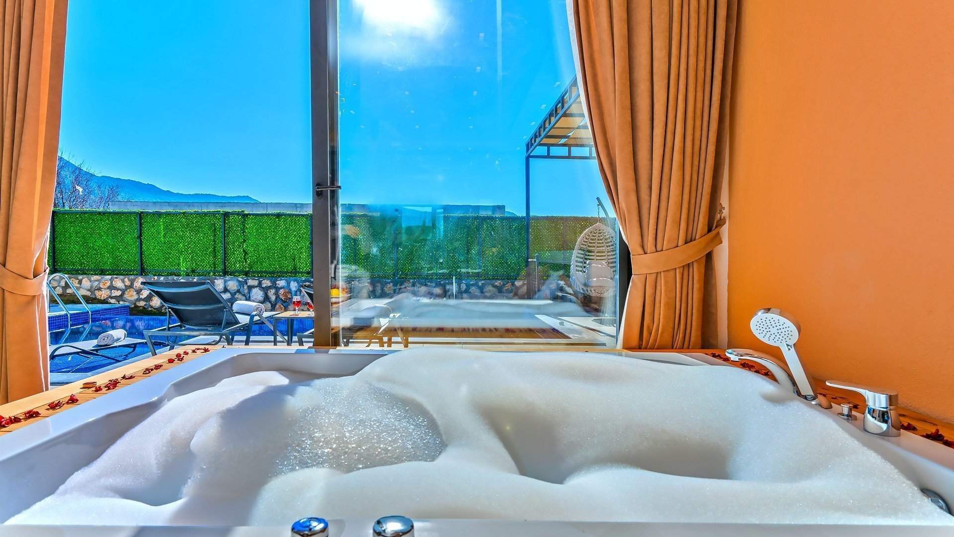 VBK53084 Villa Booking