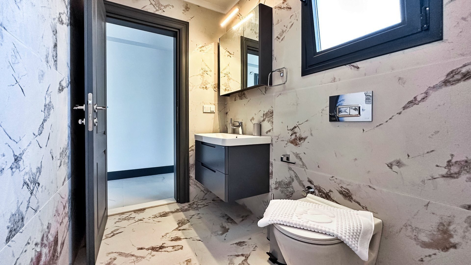 VBK52883 Villa Booking