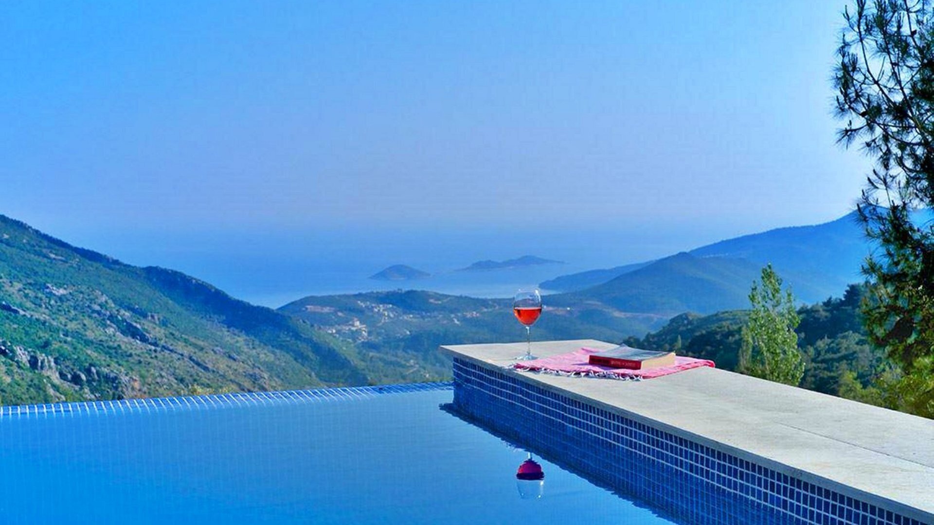 VBK17607 Villa Booking