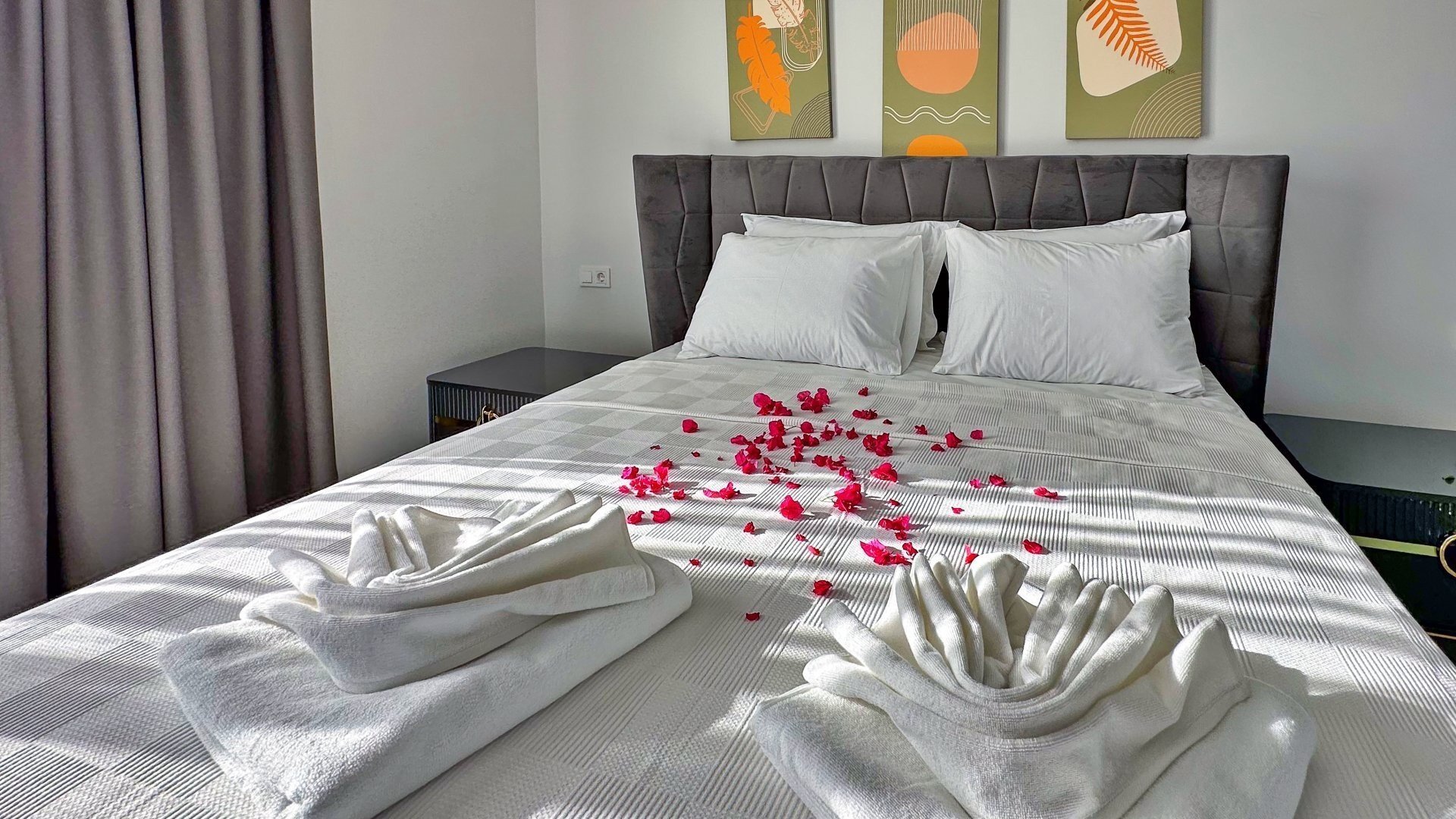 VBK60111 Villa Booking