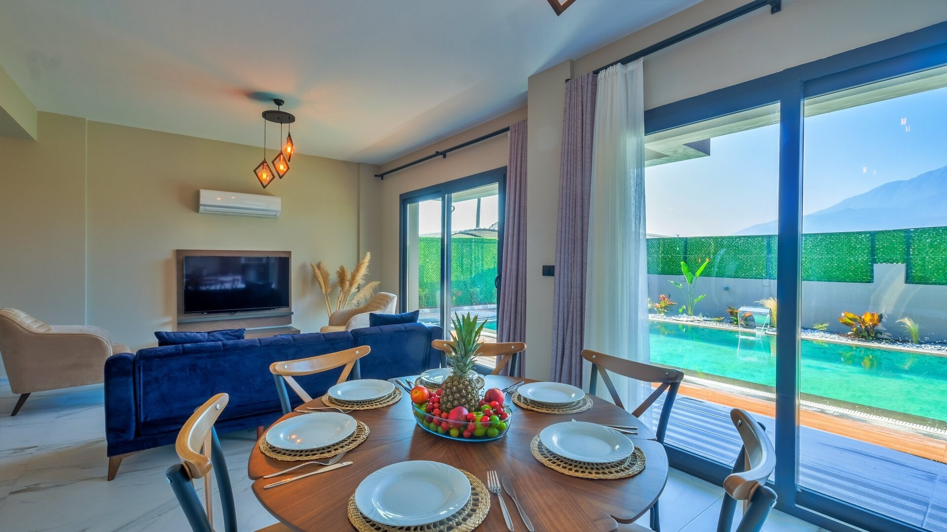 VBK57626 Villa Booking