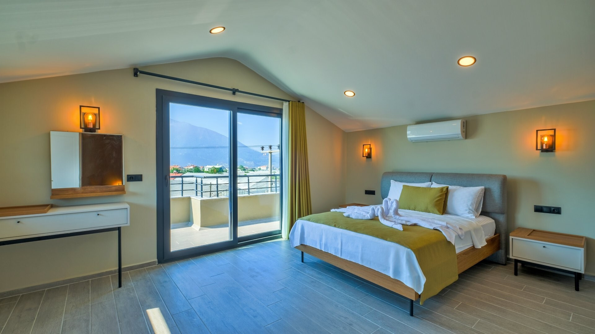 VBK57626 Villa Booking