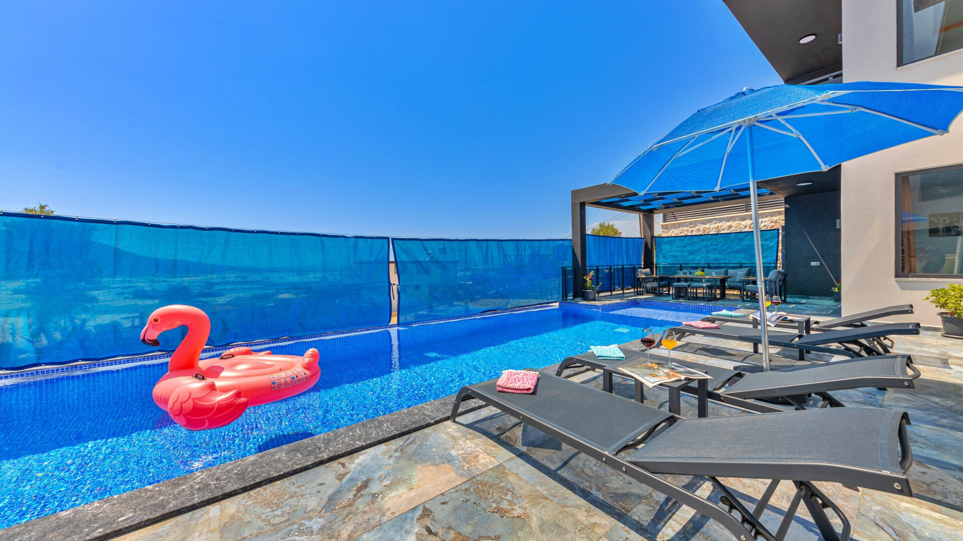 VBK93423 Villa Booking