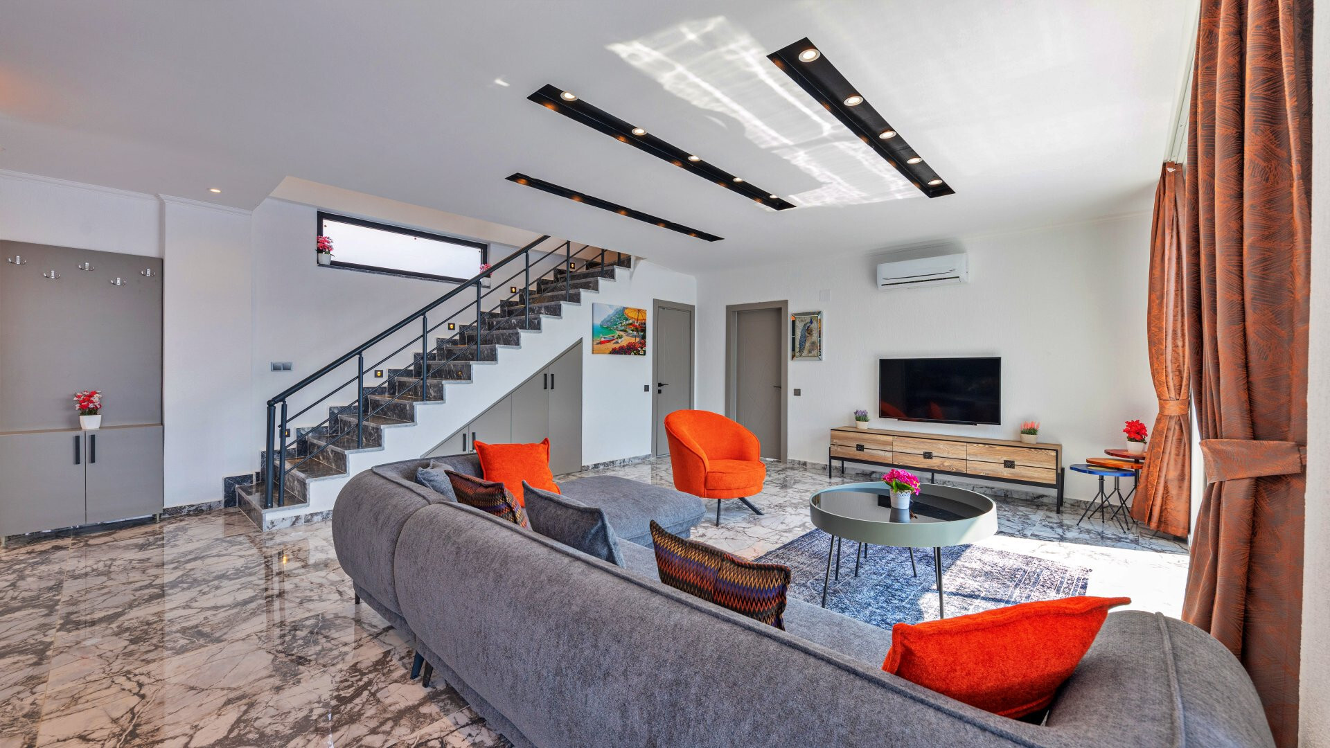 VBK93423 Villa Booking