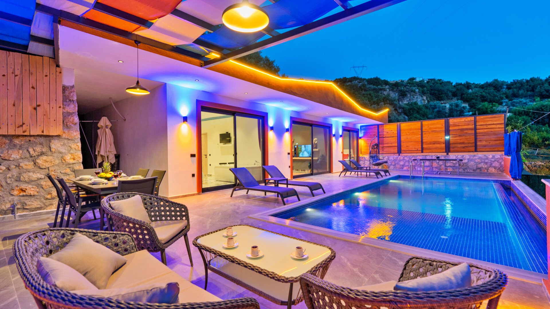 VBK54543 Villa Booking