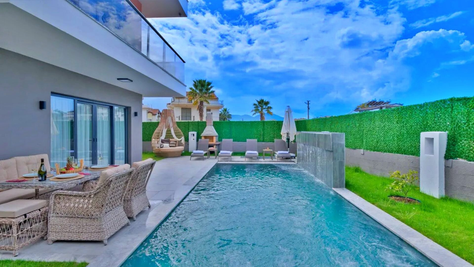 VBK25676 Villa Booking