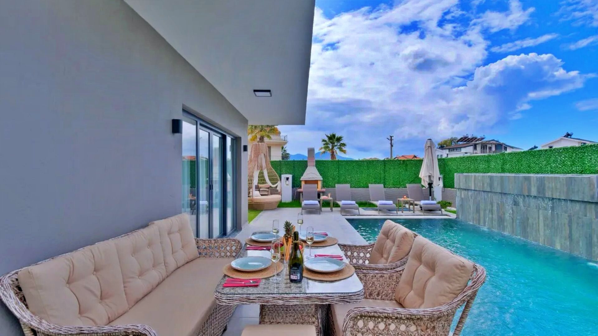 VBK25676 Villa Booking