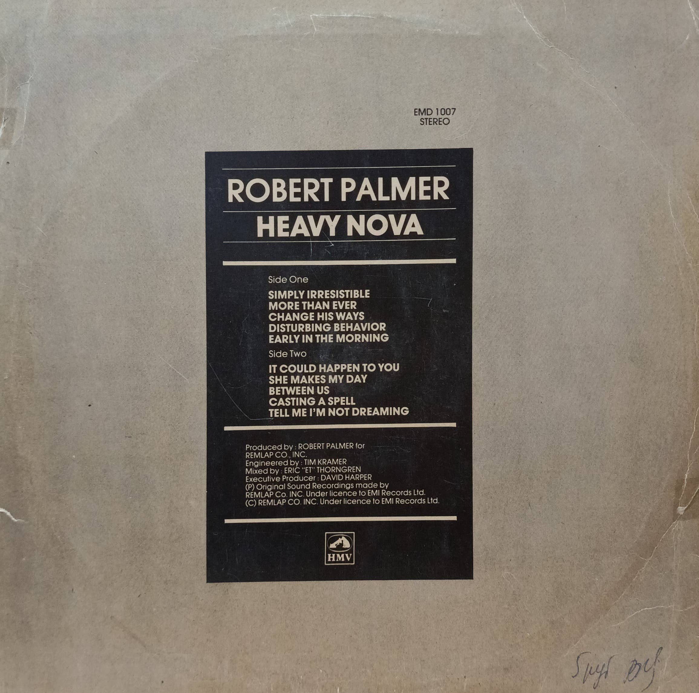 Robert Palmer — «Heavy Nova» — виниловая пластинка LP — EMI, 1988 — культовый поп‑рок‑релиз с хитом «Simply Irresistible» — изображение 2