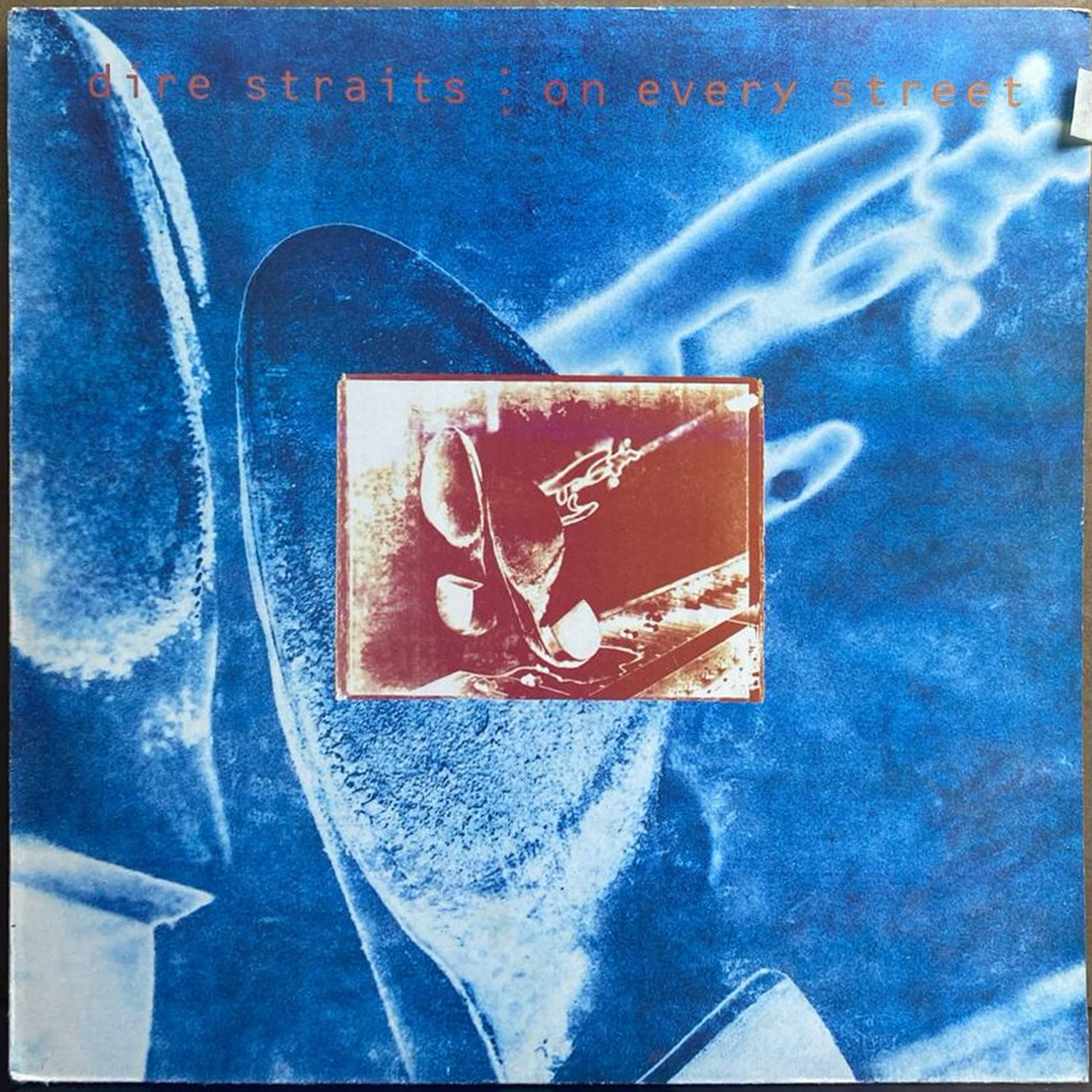 Dire Straits — «On Every Street» — виниловая пластинка LP — лицевая сторона