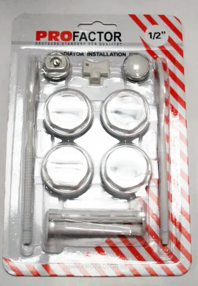 Монтажный комплект для радиатора 3/4" без кронштейнов TIM3043