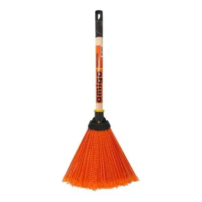 Веник TRUPER из полипропилена с деревянной ручкой