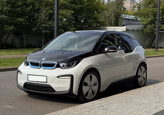 BMW i3