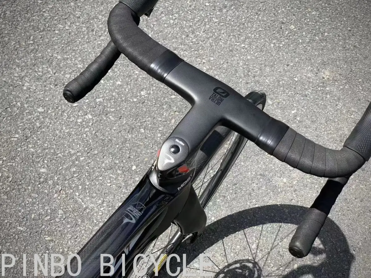 Профессиональный карбоновый шоссейный велосипед Pinarello F12