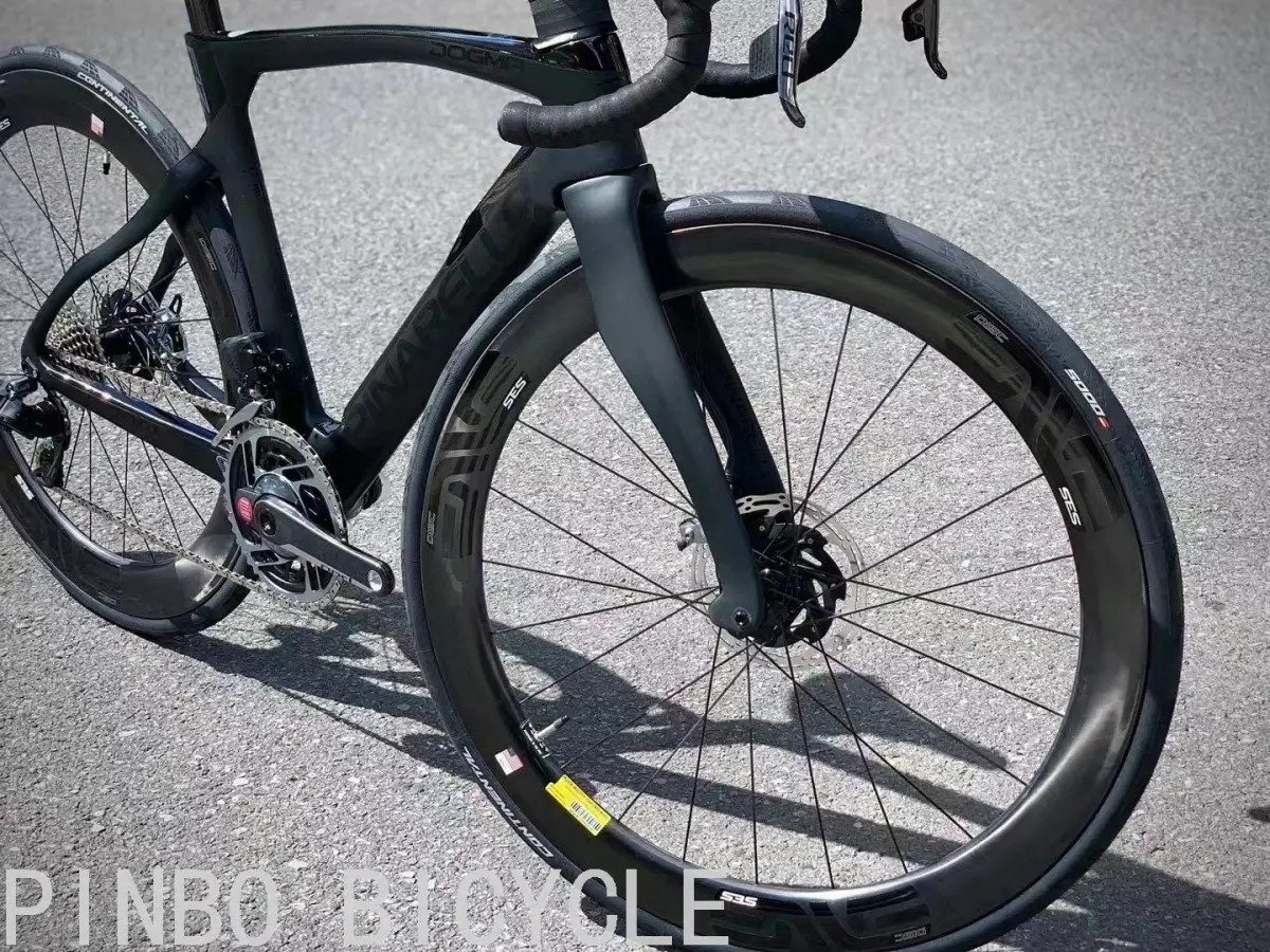 Профессиональный карбоновый шоссейный велосипед Pinarello F12