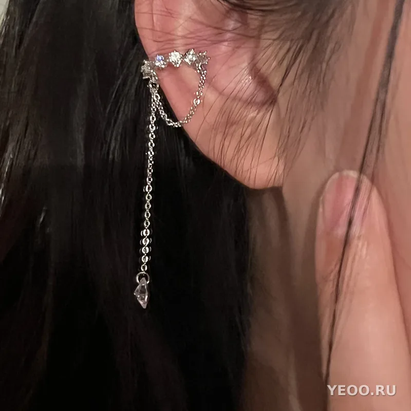 Серьги-клипсы длинные с кисточками и цирконием, металлические