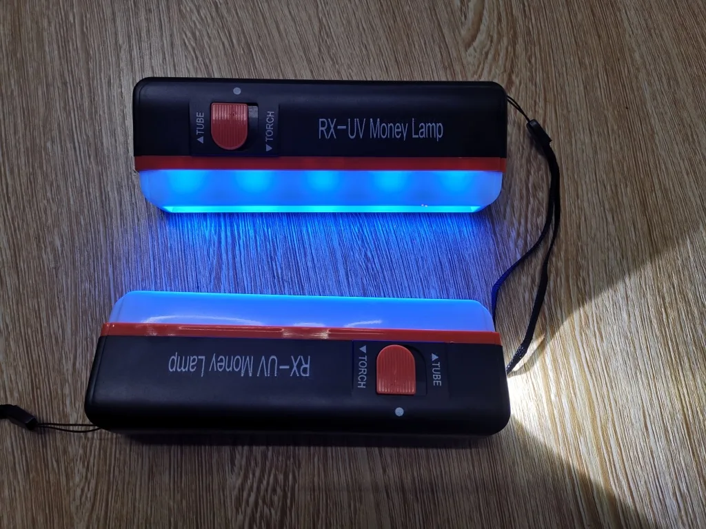 Портативный LED-фонарик для проверки банкнот, USB-зарядка
