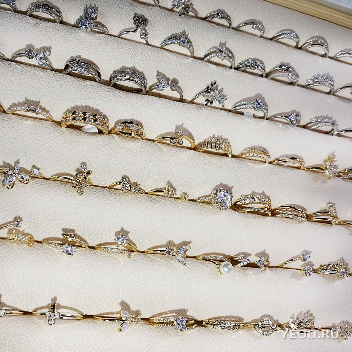 Кольцо женское 18K, частично открытое, с цирконием, регулируемое