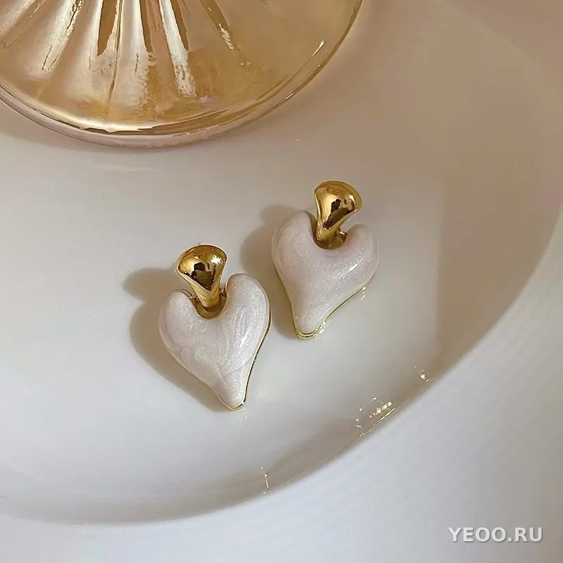 Сережки-подвески цветочные с кисточками на серебряной основе