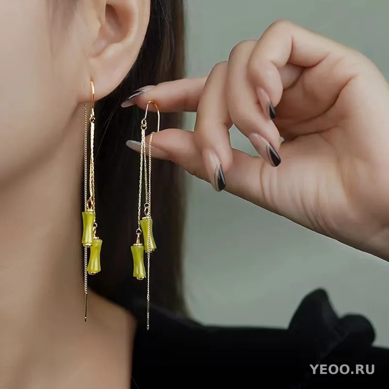 Сережки-подвески цветочные с кисточками на серебряной основе