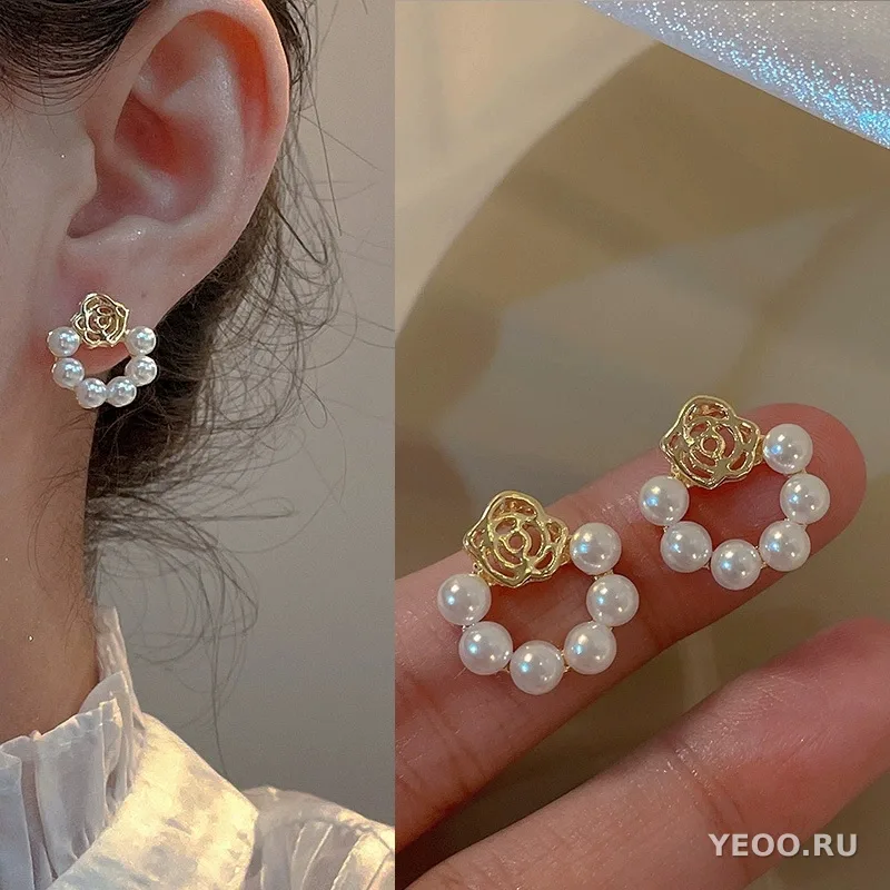 Сережки-подвески цветочные с кисточками на серебряной основе