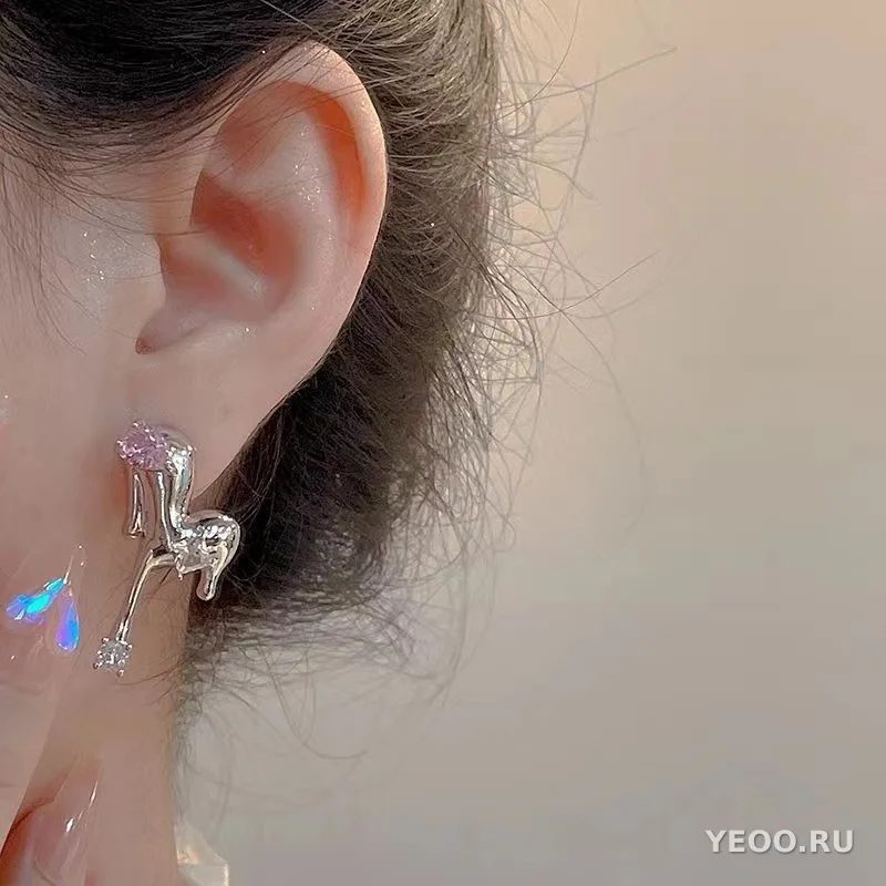 Сережки-подвески цветочные с кисточками на серебряной основе