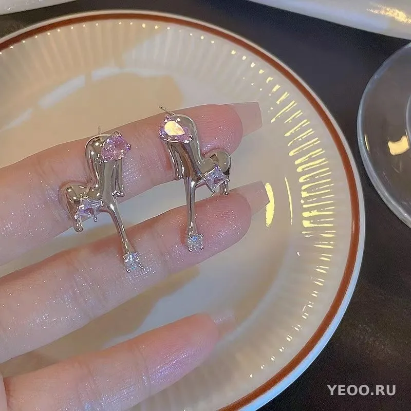 Сережки-подвески цветочные с кисточками на серебряной основе