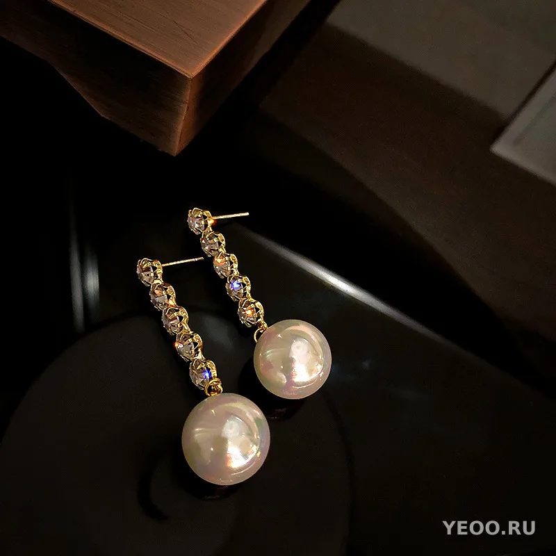Серьги-гвоздики с барокко-жемчугом и цветочным узором, серебряные иглы