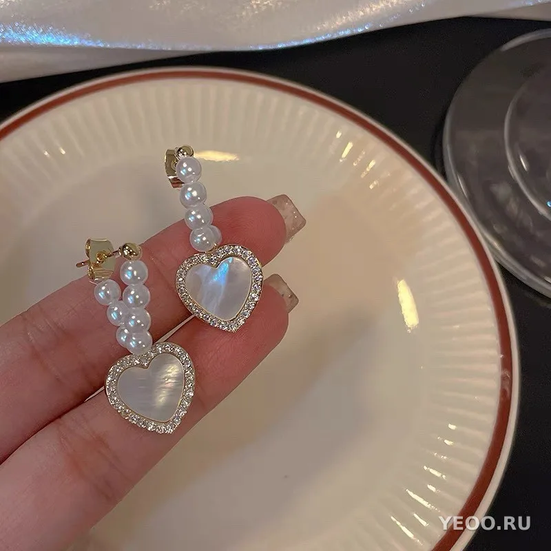 Серьги-гвоздики с барокко-жемчугом и цветочным узором, серебряные иглы