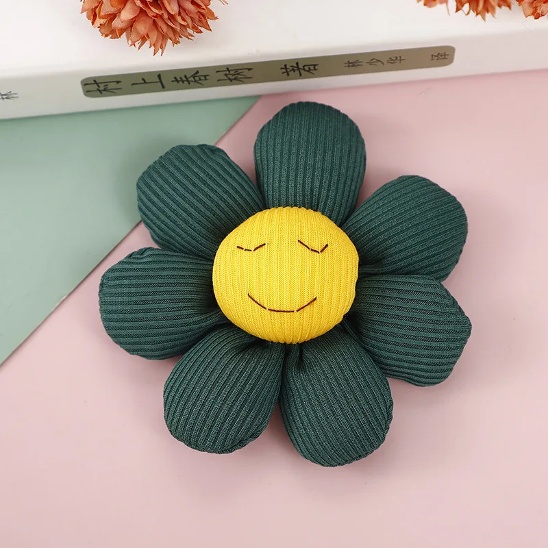 Объёмная тканевая аппликация «Улыбающееся солнце» для одежды и DIY