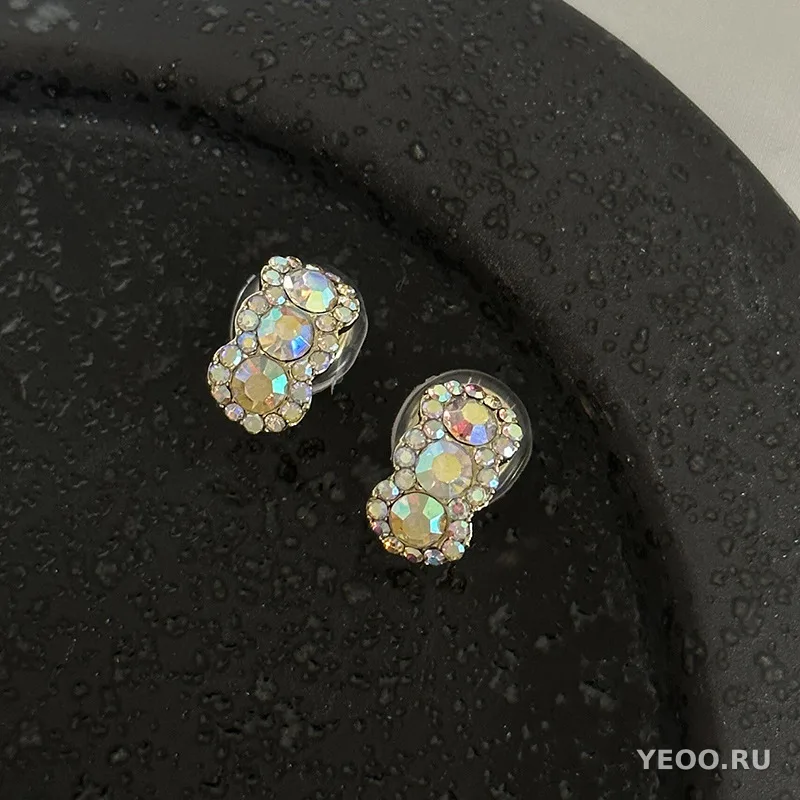 Серьги-клипсы в гонконгском стиле с жемчугом и цветочным бантом