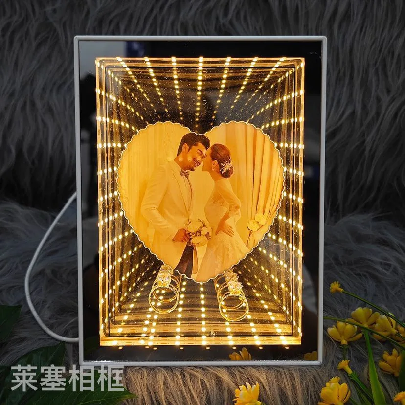 Светильник-ночник LED 3D с тёплым светом и USB, рамка для фото и зеркало