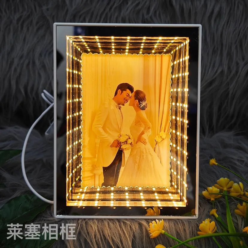 Светильник-ночник LED 3D с тёплым светом и USB, рамка для фото и зеркало